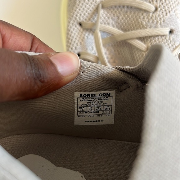 Sorel Women’s Explorer Blitz Stride Lace Sneakers Size 9.5 - Picture 6 of 8